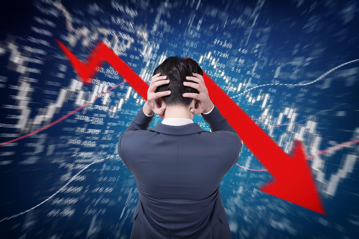 久久精品亚洲成在人线av 骚B叫大声点C烂你的SB视频